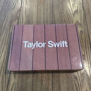 Taylor Swift Themed Laptop Box - Brown